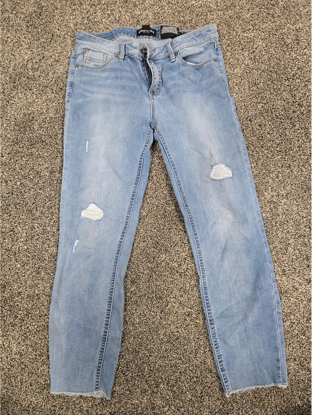 Kenneth Cole Jess Skinny Light Wash Jeans Size 8